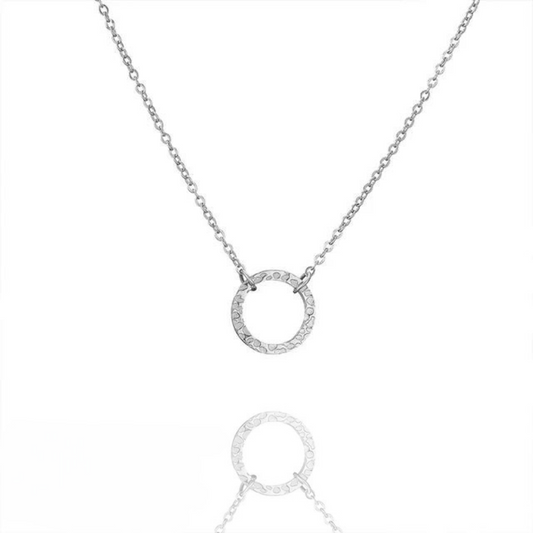 Luna Dainty Circle Necklace