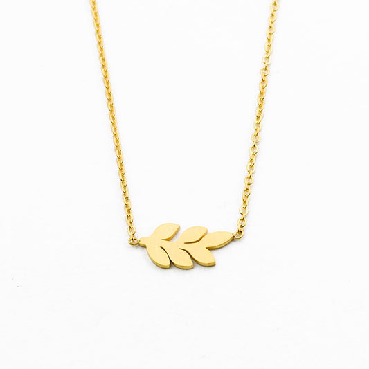 Leaf Pendant Necklace