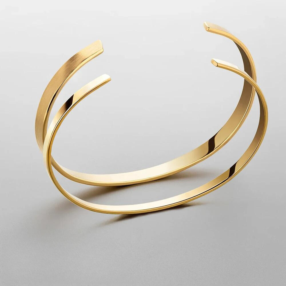 Rosalyn Simple Paragraph Cuff Bracelet